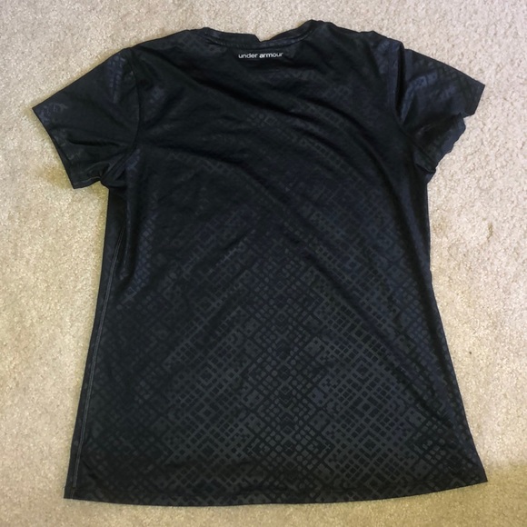 Under Armour shirt - Picture 3 of 3